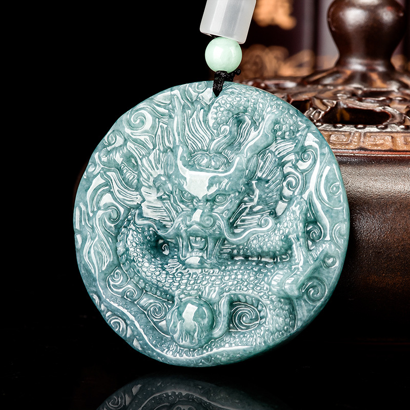 Burmesische Jadeit-Drachen-Anh – Jewelry & Watches Vitopoulos Reviews Bewertung und Preis